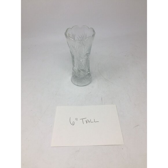 Vintage Clear Glass Bud Vase w/ Scalloped Edge Top - about 6'' tall - Picture 8 of 8